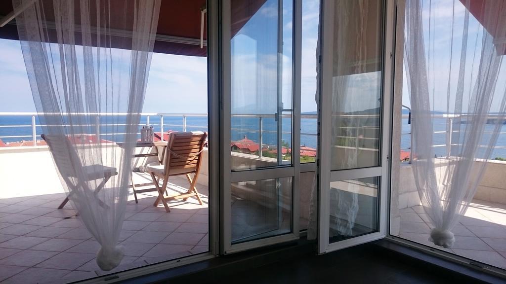 High In The Sky Apartments Sozopol Exterior photo
